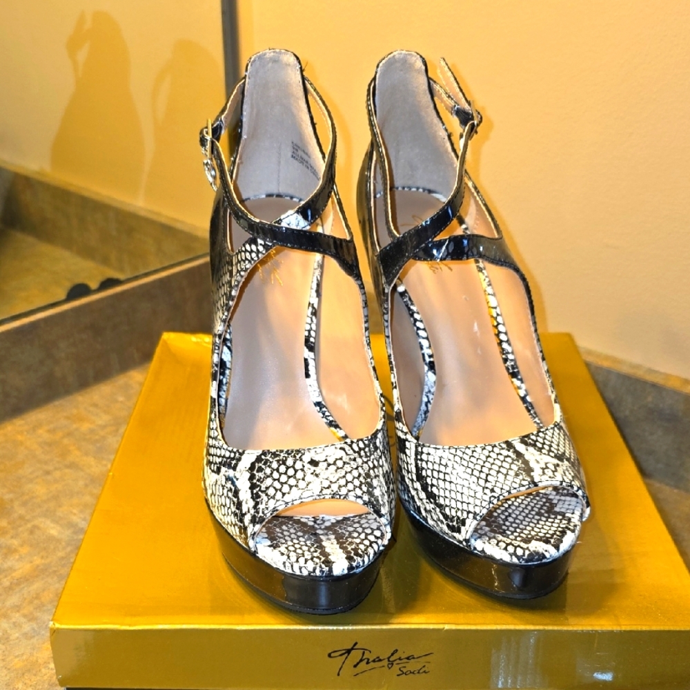 Trifari Black and White Snakeskin Platform  Heels
